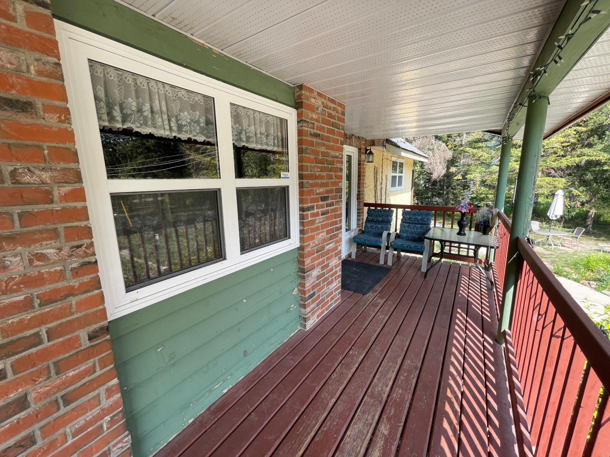 Blaeberry Valley Vacation Rentals โกลเดน ภายนอก รูปภาพ